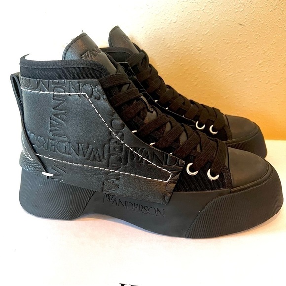 NWT JW ANDERSON Black Vulco Panelled High Top Sneakers chunky womens size 6 - Picture 3 of 12
